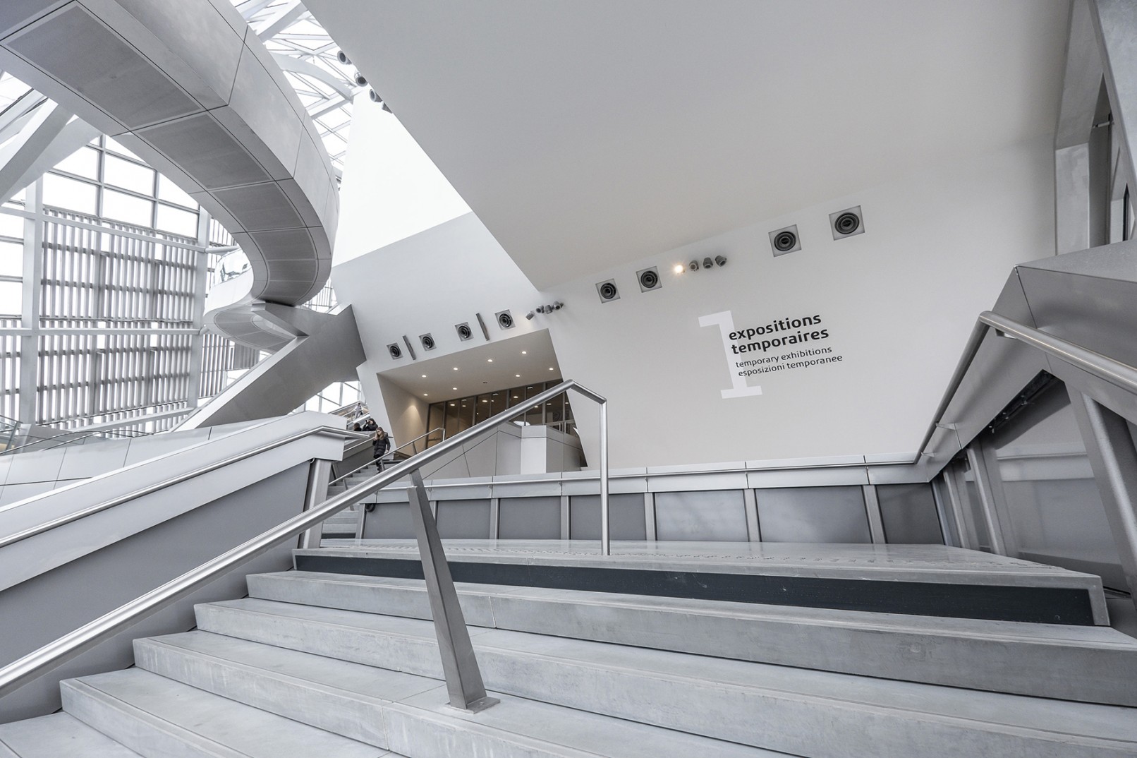 musee des confluences signalétique lyon varina volk graphisme freelance paris