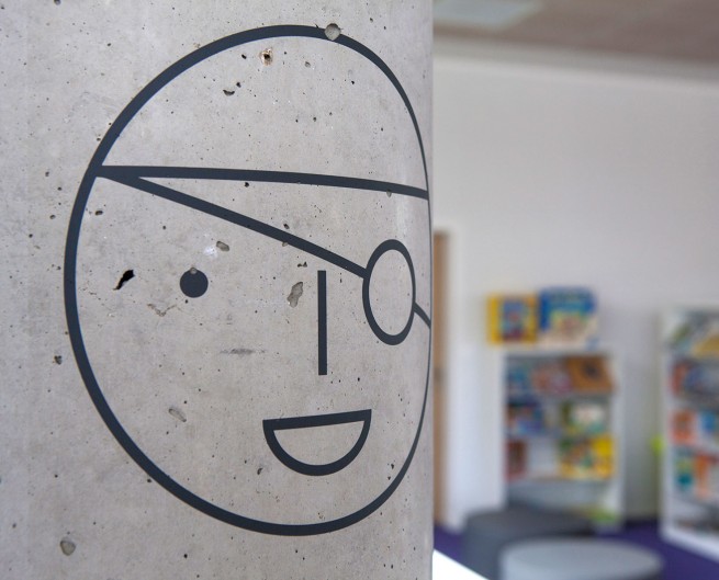 connerre mediatheque signalétique varina volk graphisme freelance paris