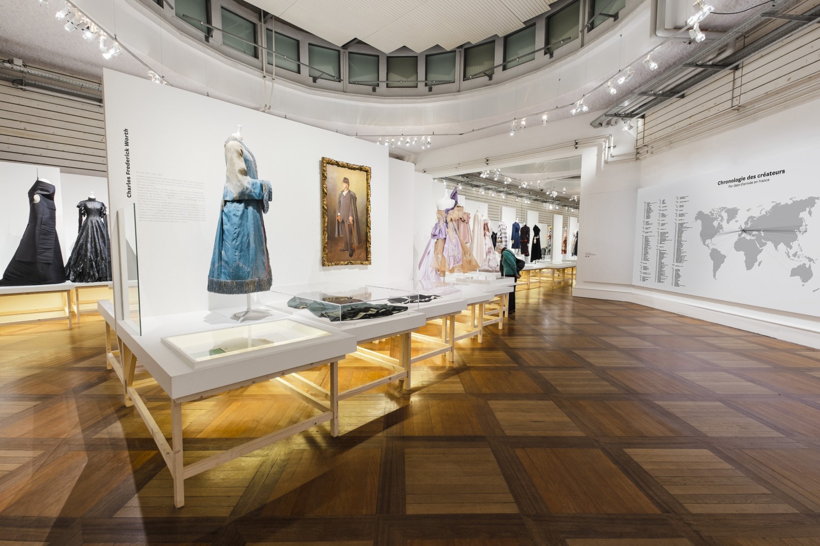 Fashion mix cité de l'immigration signalétique exposition varina volk graphisme freelance paris