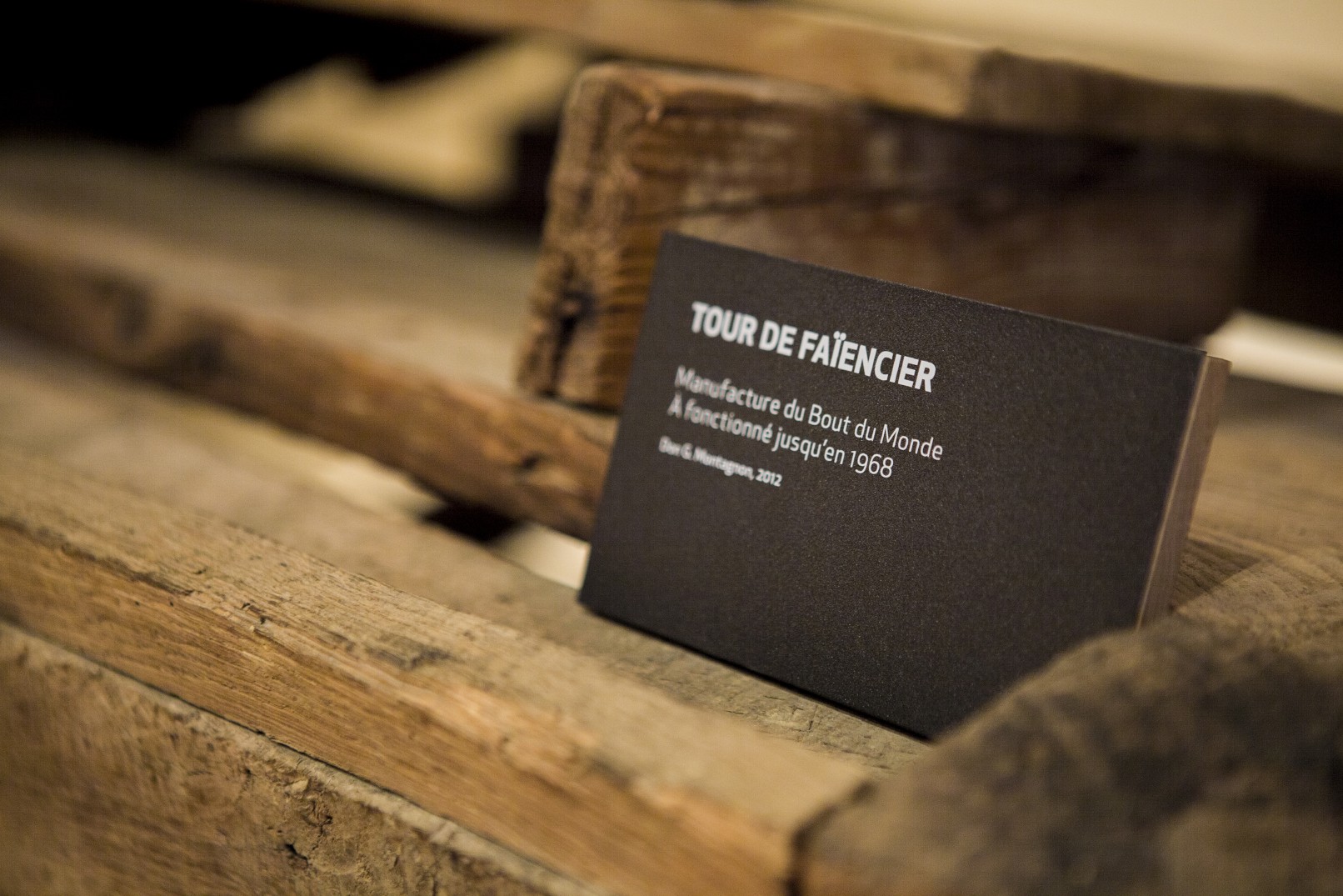 nevers musee faience signalétique exposition varina volk graphisme freelance paris