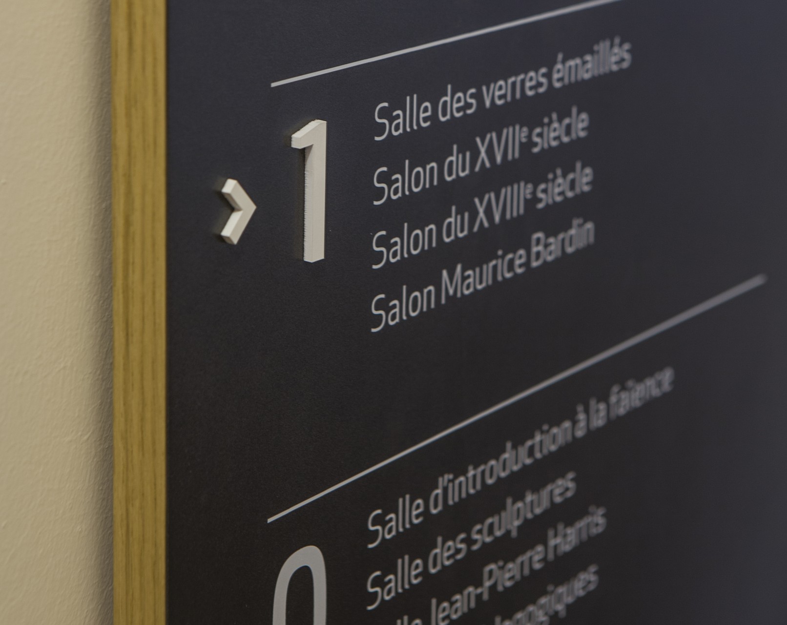 nevers musee faience signalétique exposition varina volk graphisme freelance paris